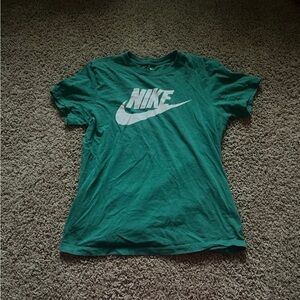 Green Nike T-shirt
